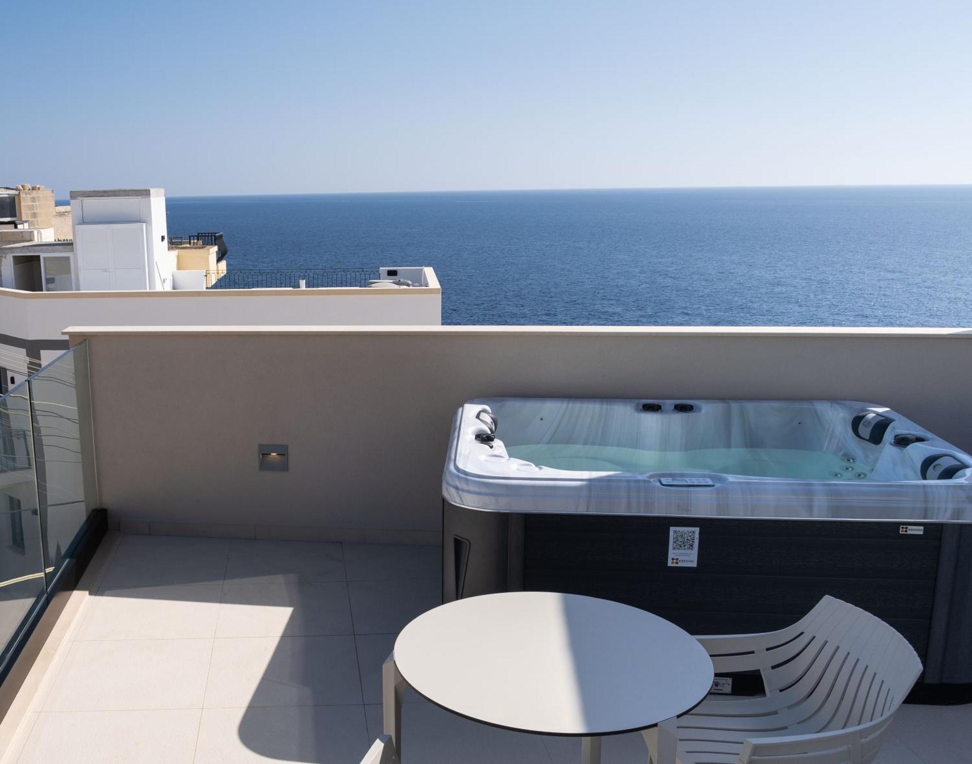 Deep Blu Boutique Zurrieq
